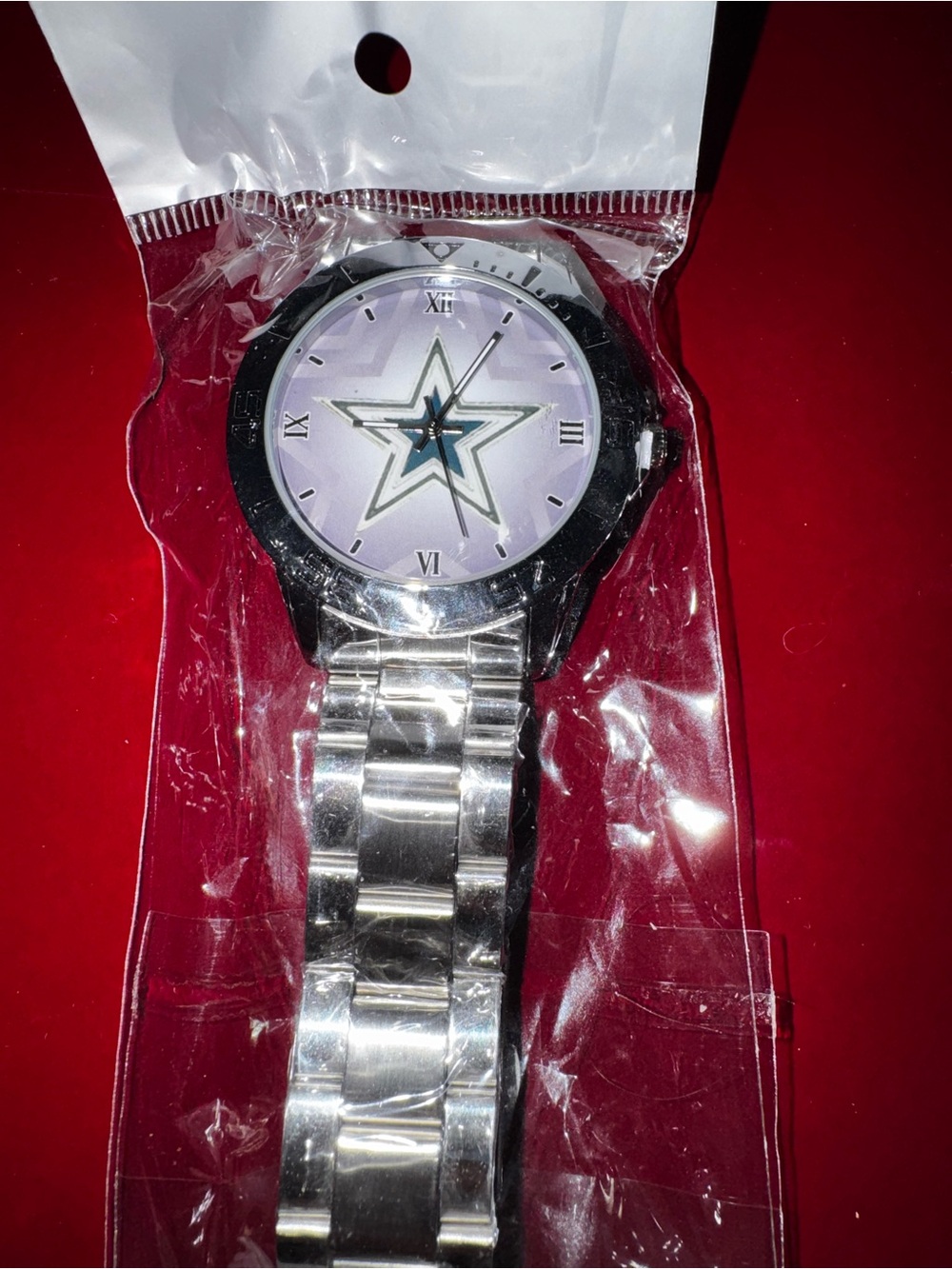 Men's Silver Metal Band Watch with Star Dial